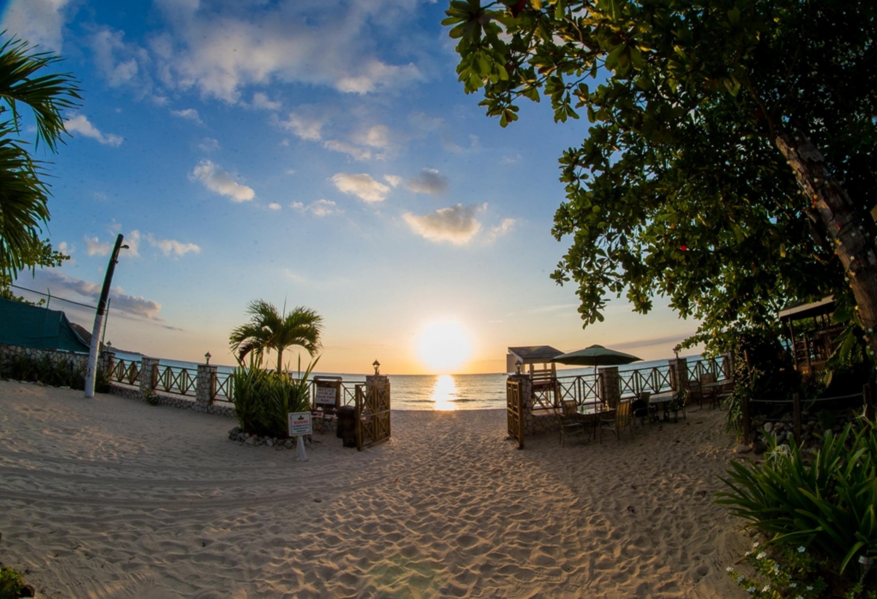 Rondel Village Negril Exterior foto